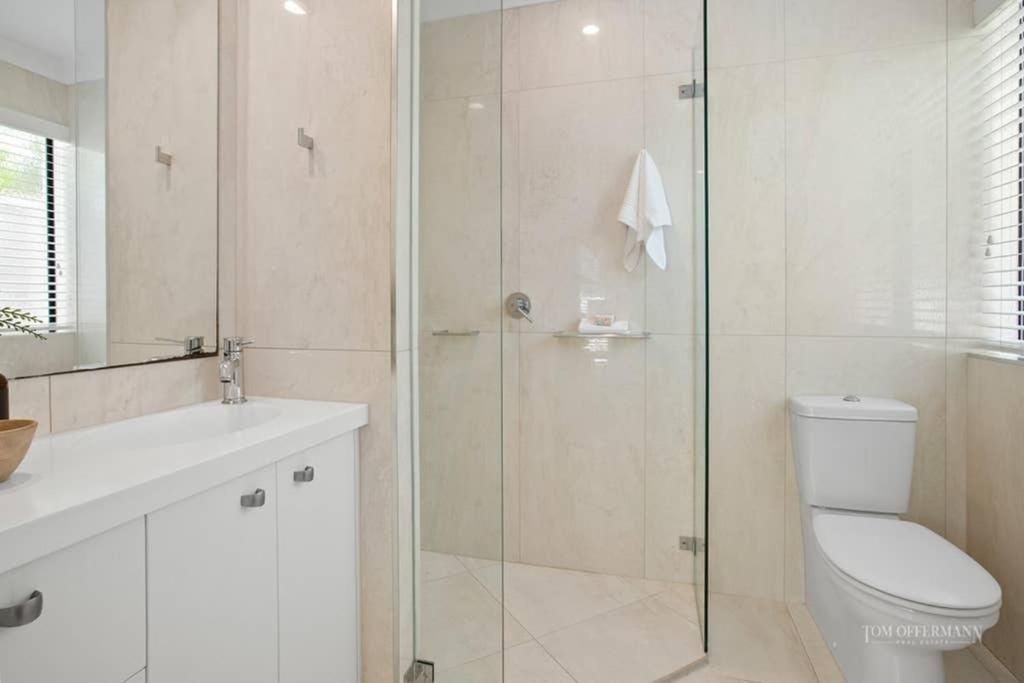 Quay Largo: Riverside Haven نوسافيل المظهر الخارجي الصورة